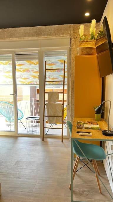 Beach Valencia Rooms Late Checkout 14 H Free Netflix Tv Exterior photo